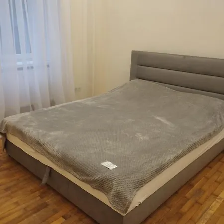 Shota Rustaveli 公寓